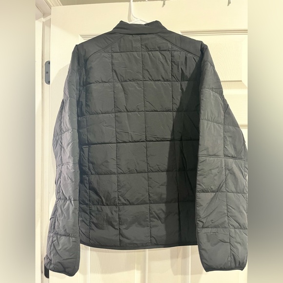 Men’s Lululemon Route Ready Lightweight Insulated Jacket. Size M - Picture 3 of 6